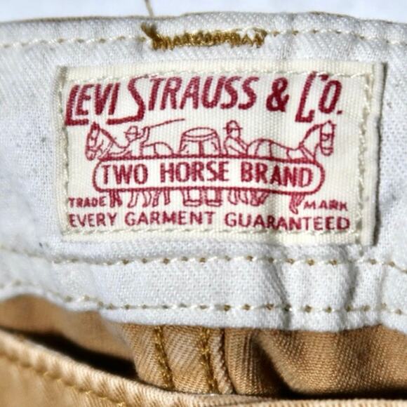 Levi Strauss Mens Baggy Cargo Shorts Brown Levi's Cotton Casual Tag Size 38 - Picture 6 of 9